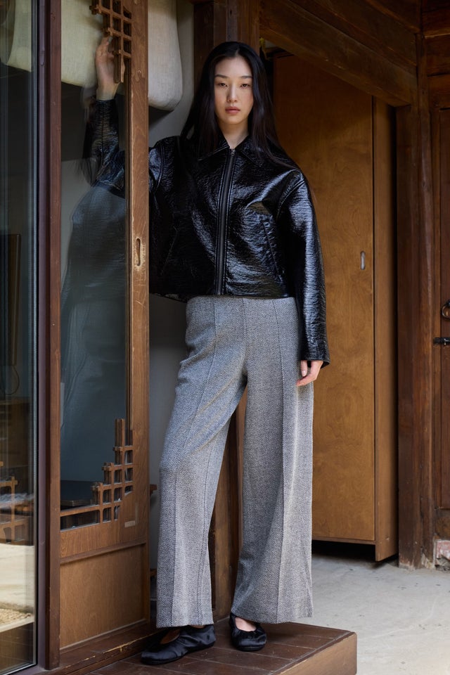 スーツ ULTERIOR WOOL LIGHT MELTON WIDE PANTS Light Grey Straight Leg Pants in Wrinkle-Free Wool
